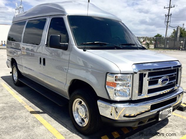 Ford E150 XLT Premium Club Wagon Limo Bubble Top Conversion Van Good as Brandnew in Philippines