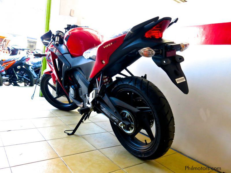 Honda CBR 150R in Philippines