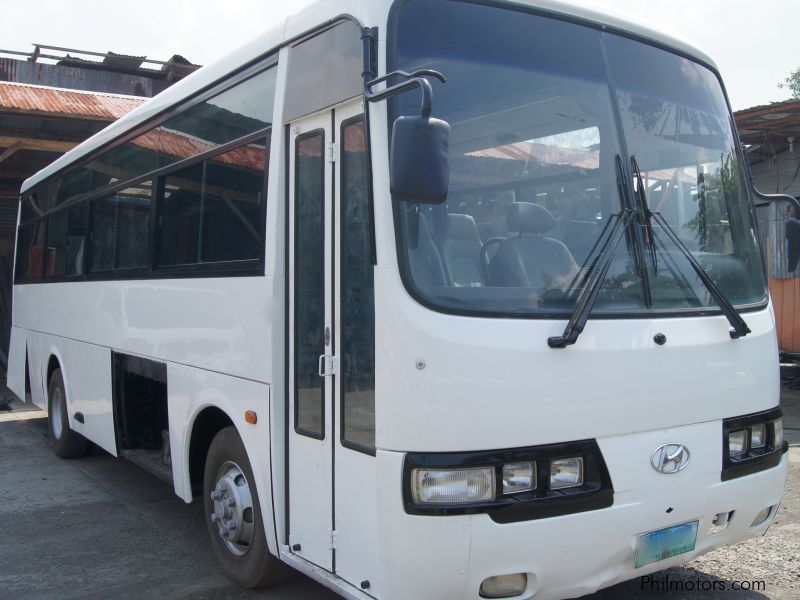 Hyundai Aerotown Bus in Philippines