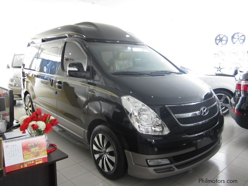 Hyundai starex limousine