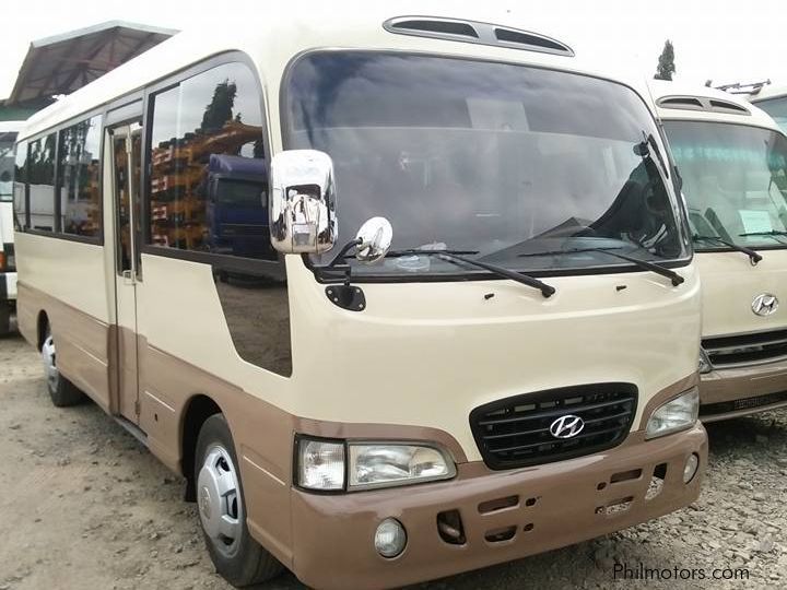 Hyundai county bus in Philippines