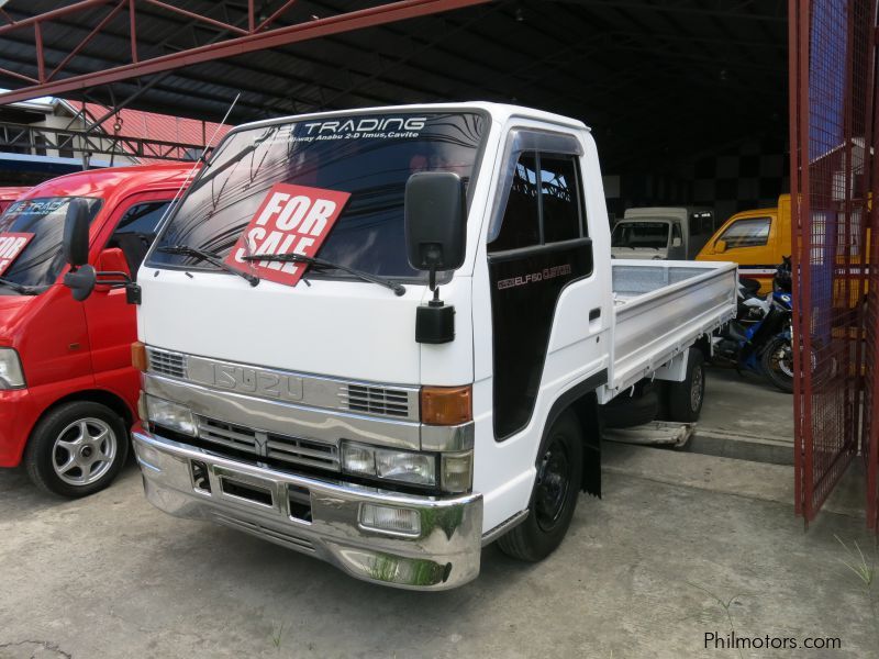 Isuzu Elf in Philippines