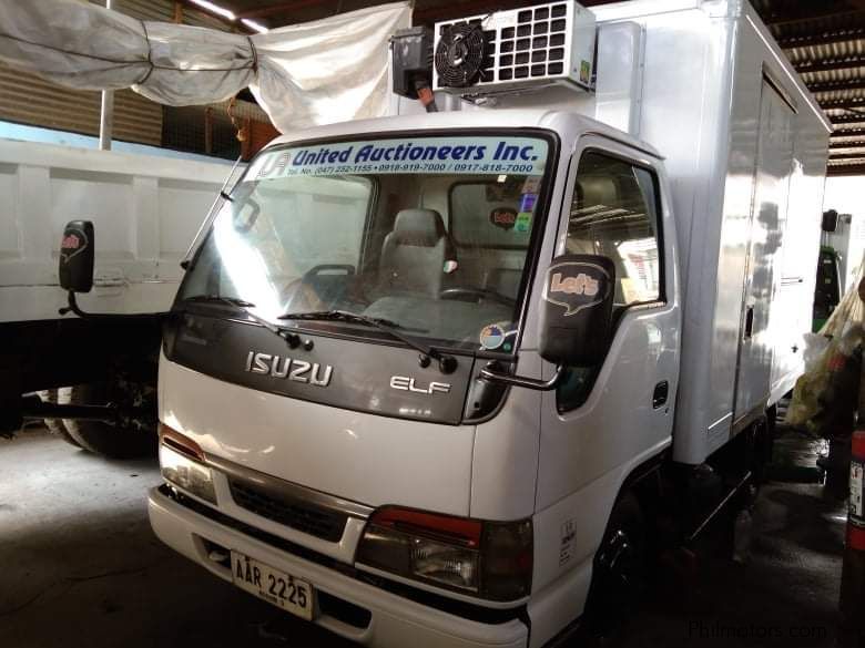 Isuzu Elf Freezer van in Philippines