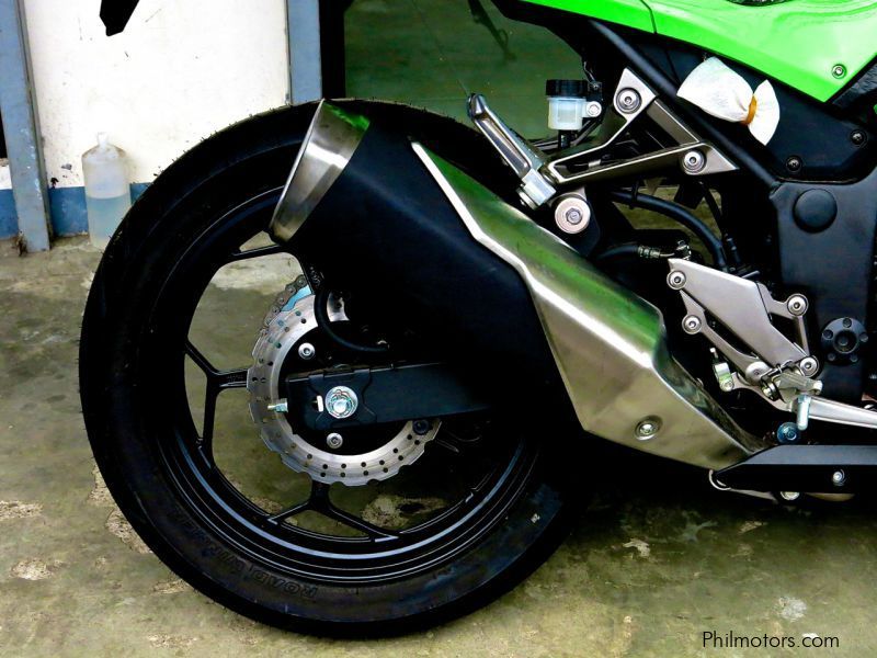 Kawasaki Ninja 250 R in Philippines