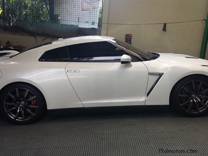 Nissan Skyline GTR in Philippines