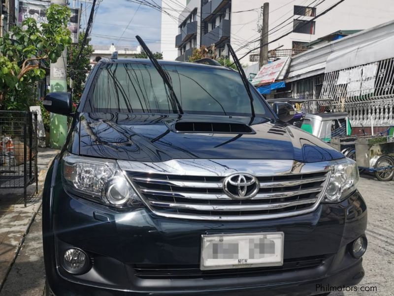 Toyota  Fortuner V in Philippines