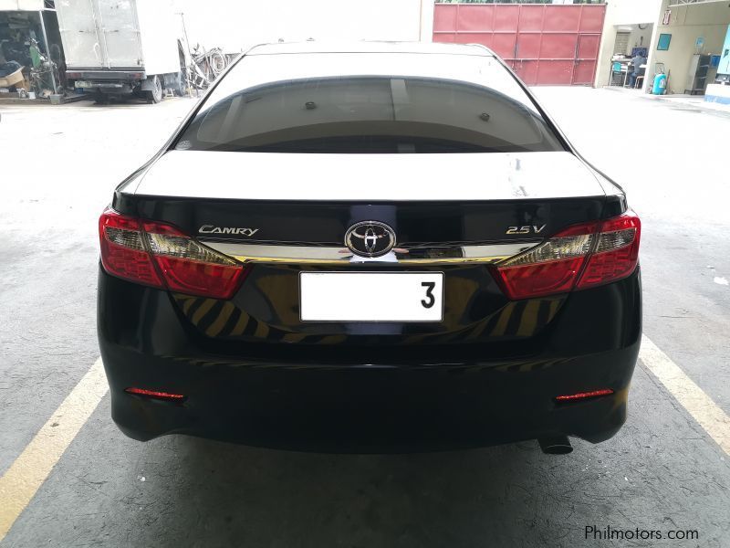 Toyota Camry 2.5 V in Philippines