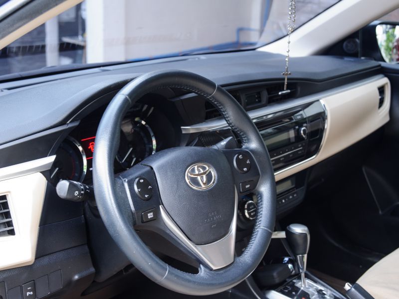 Toyota Corolla Altis 1.6V AT in Philippines