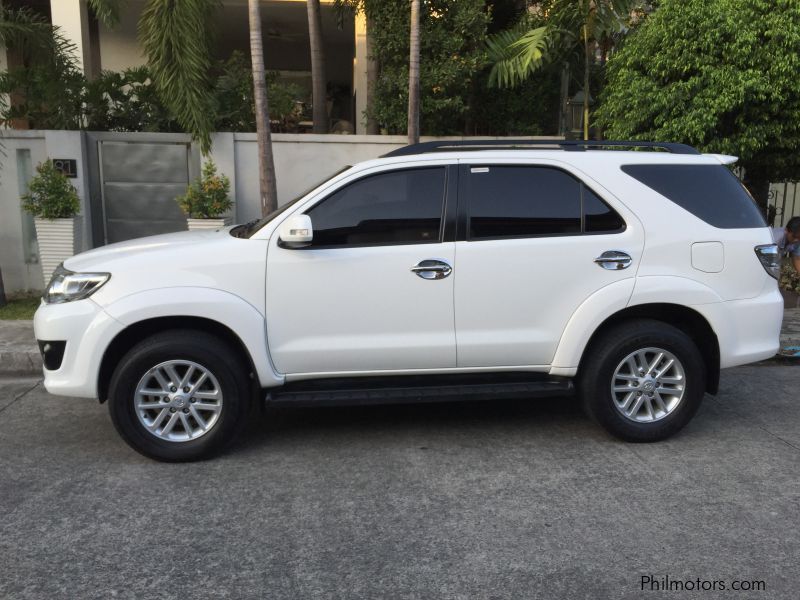 Toyota Fortuner 2.7G AT Gas 4x2 in Philippines