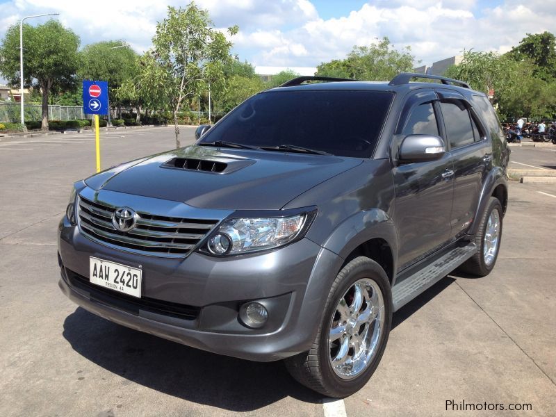 Toyota Fortuner G MT Diesel Lucena City in Philippines