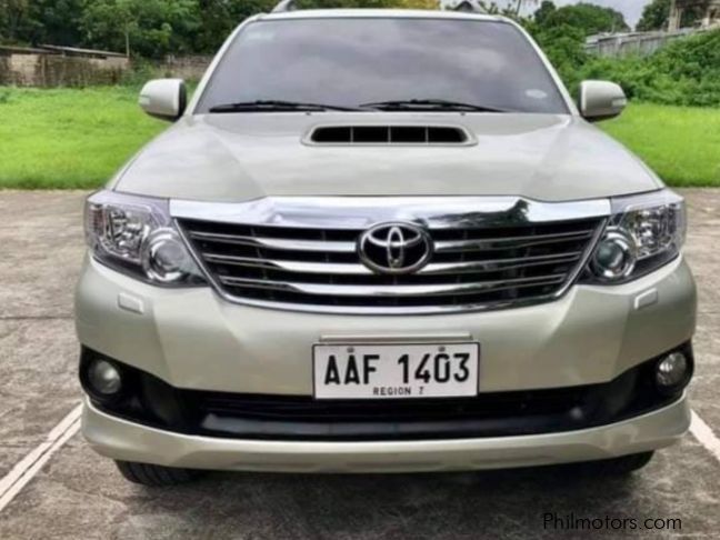 Toyota Fortuner V 4x2 Diesel A/T in Philippines