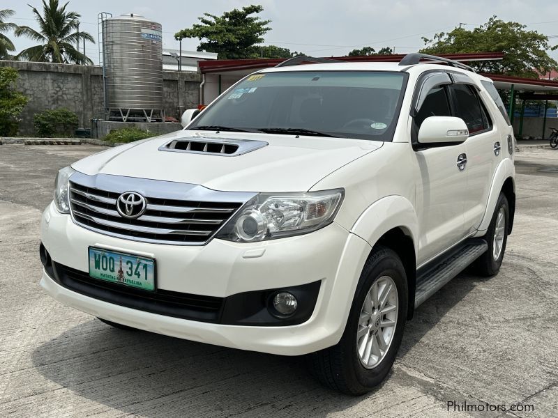 Toyota Fortuner V AT Lucena City in Philippines