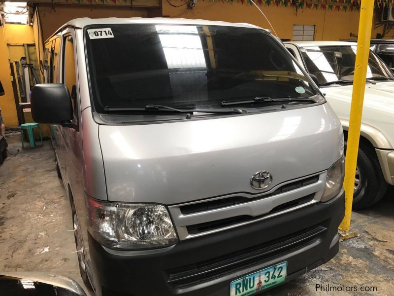 Toyota Hiace  commuter in Philippines