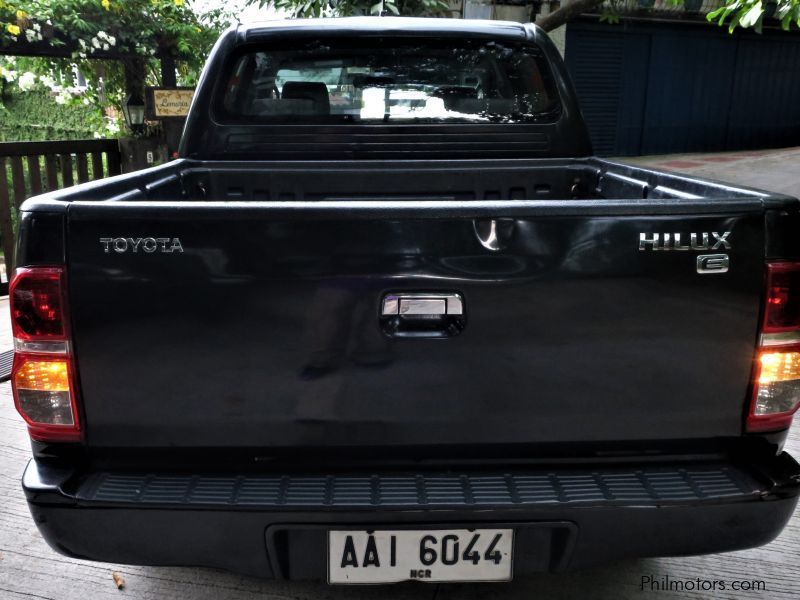 Toyota Hilux 2.5 E 4x2 in Philippines