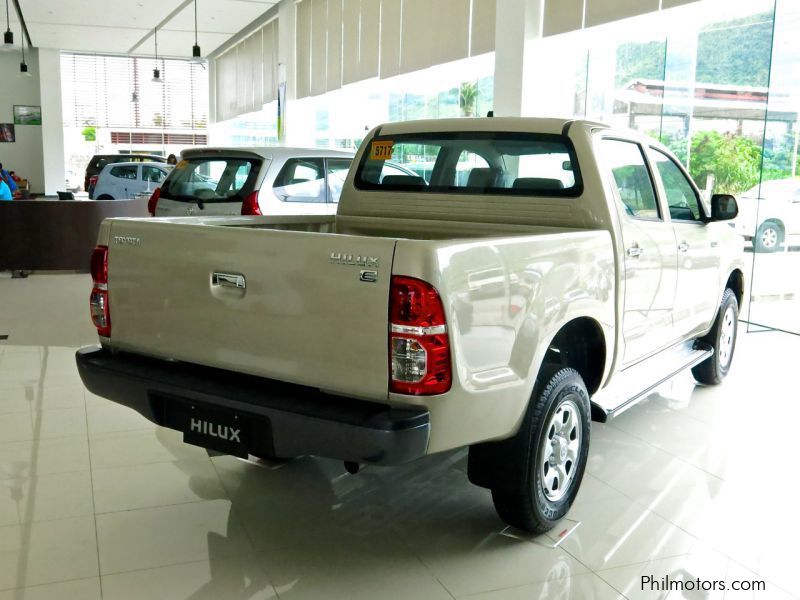 Toyota Hilux E in Philippines