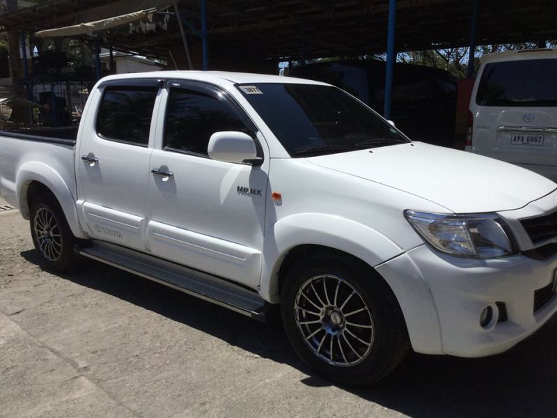 Toyota Hilux J. G-Look in Philippines