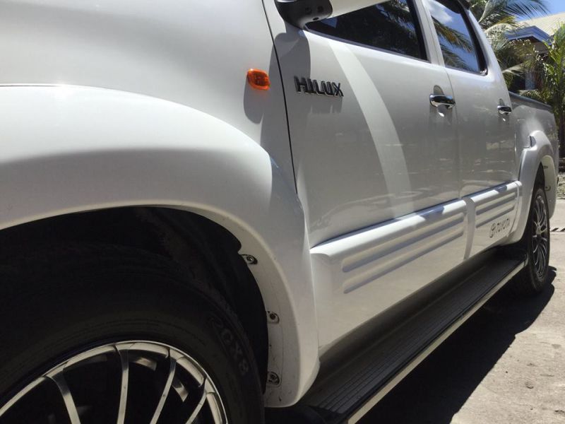 Toyota Hilux J. G-Look in Philippines