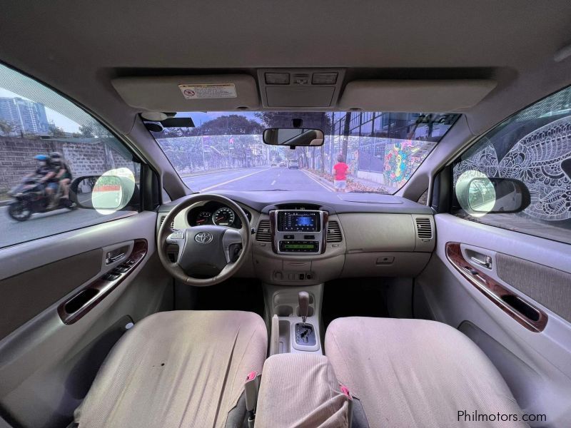 Toyota INNOVA 2.5G AT DIESEL in Philippines