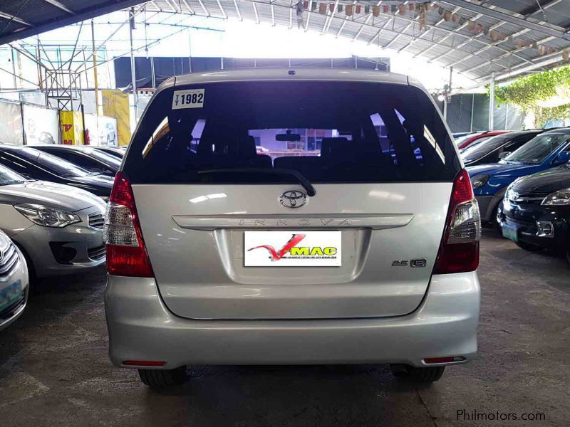 Toyota Innova E in Philippines