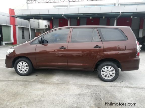 Toyota Innova E in Philippines