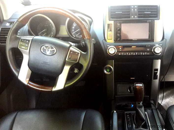 Toyota LAND CRUISER PRADO in Philippines