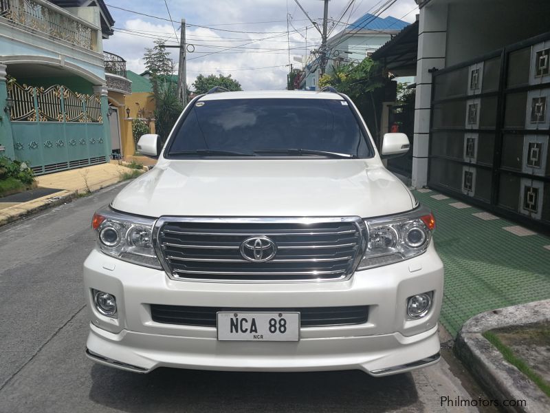 Toyota Land Cruiser LC200 in Philippines