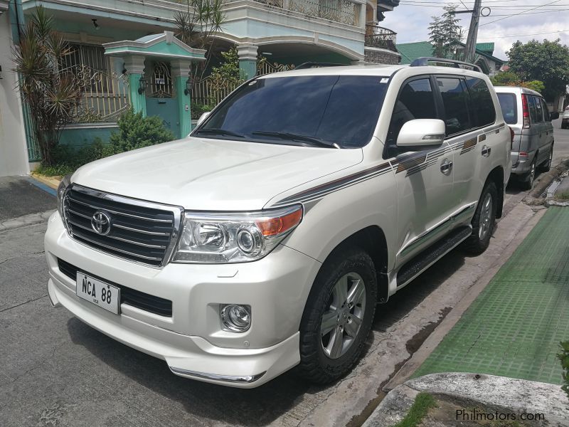 Toyota Land Cruiser LC200 in Philippines