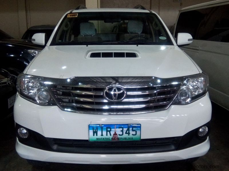Toyota Toyota Fortuner 2.5 G 4x2 automatic diesel 2014 in Philippines