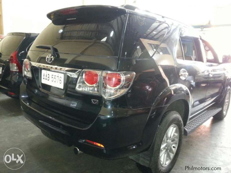 Toyota Toyota Fortuner 2.5 V 4x2 automatic diesel 2014 in Philippines