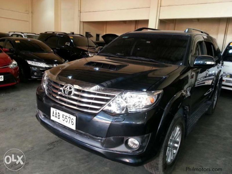 Toyota Toyota Fortuner 2.5 V 4x2 automatic diesel 2014 in Philippines