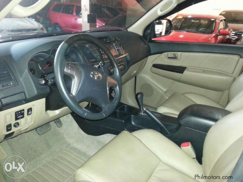 Toyota Toyota Fortuner 2.5 V 4x2 automatic diesel 2014 in Philippines