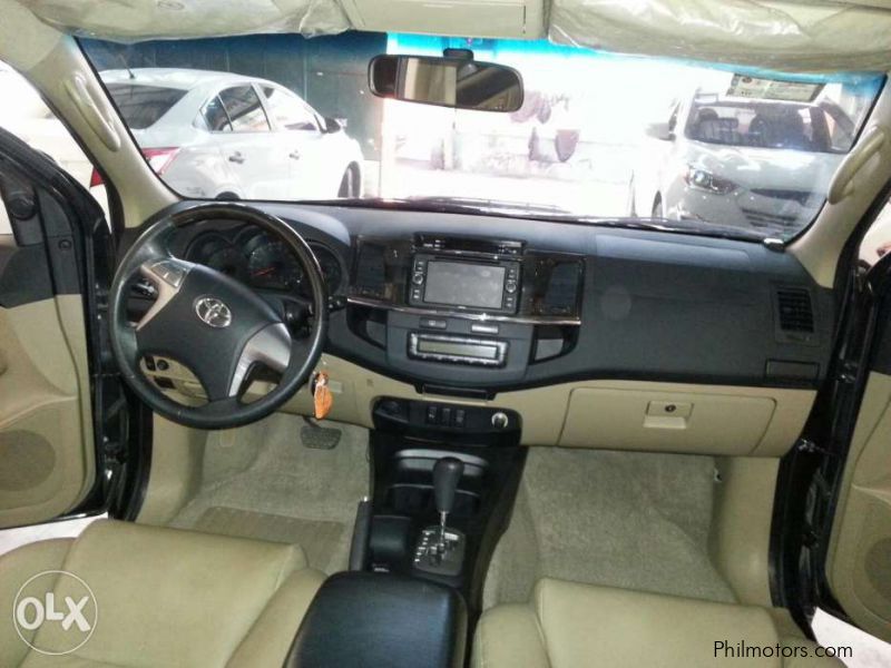 Toyota Toyota Fortuner 2.5 V 4x2 automatic diesel 2014 in Philippines