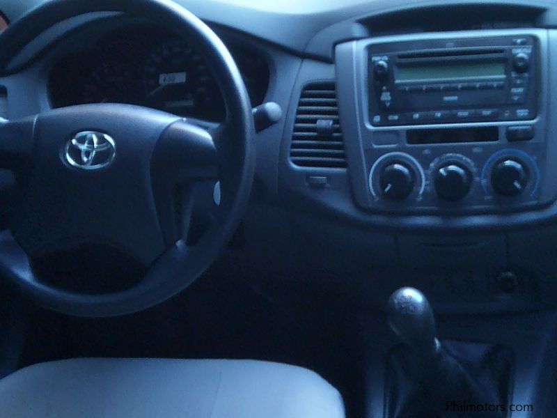 Toyota Toyota Innova J 2.5 manual diesel 2014 in Philippines