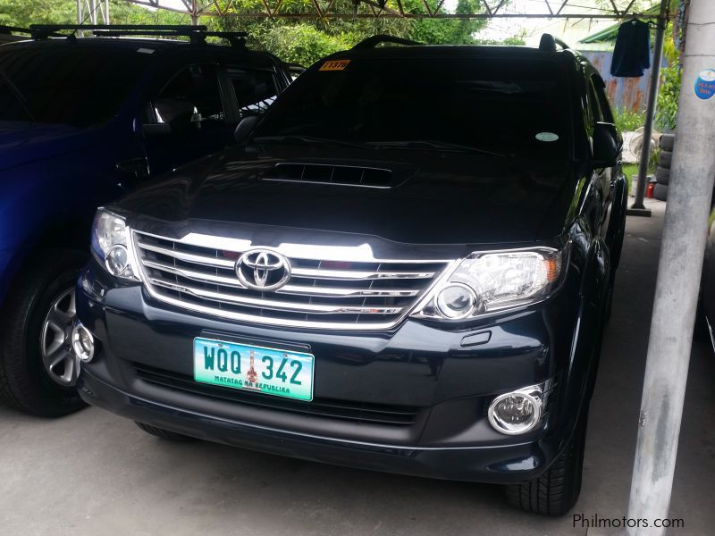Toyota fortuner v in Philippines