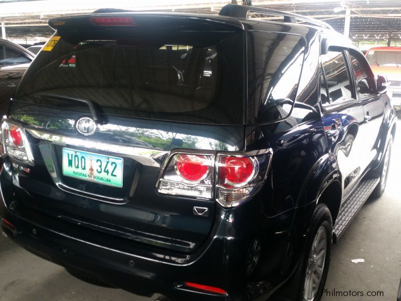 Toyota fortuner v in Philippines