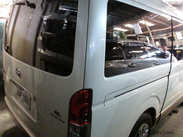 Toyota hi ace GL Grandia in Philippines