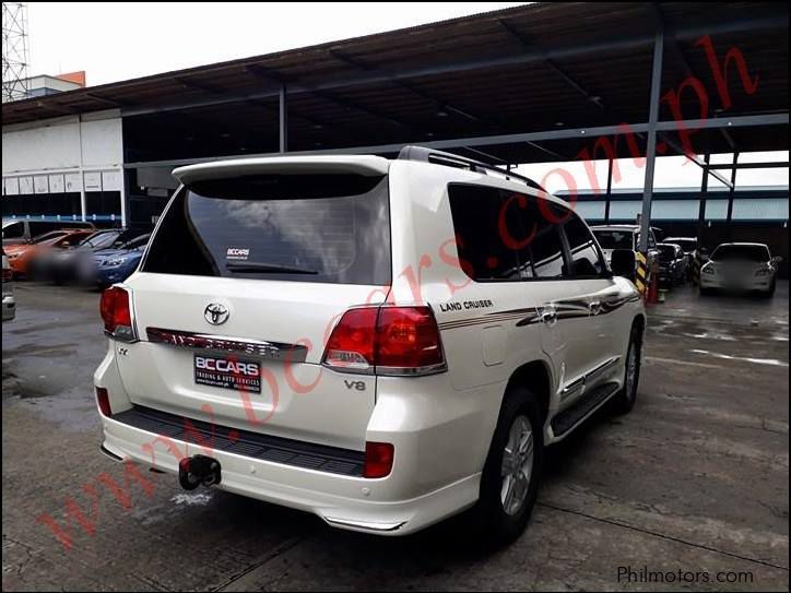 Toyota landcruiser in Philippines