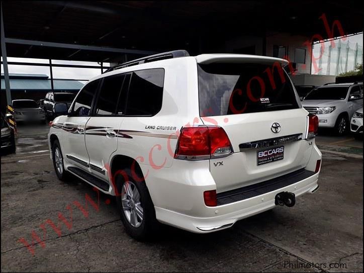 Toyota landcruiser in Philippines