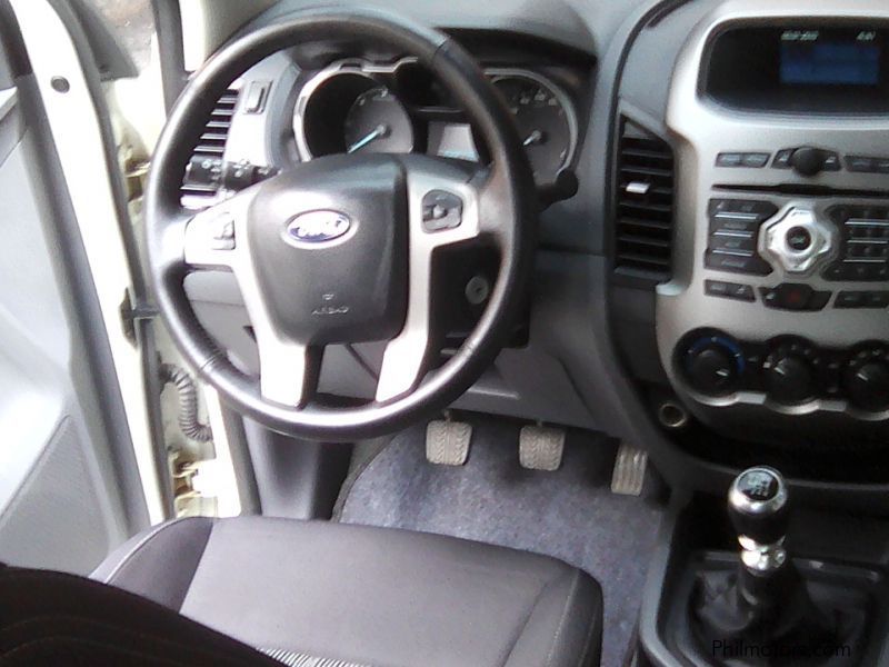 Ford Ford Ranger XLT 2.5 4x2 manual diesel 2015 in Philippines