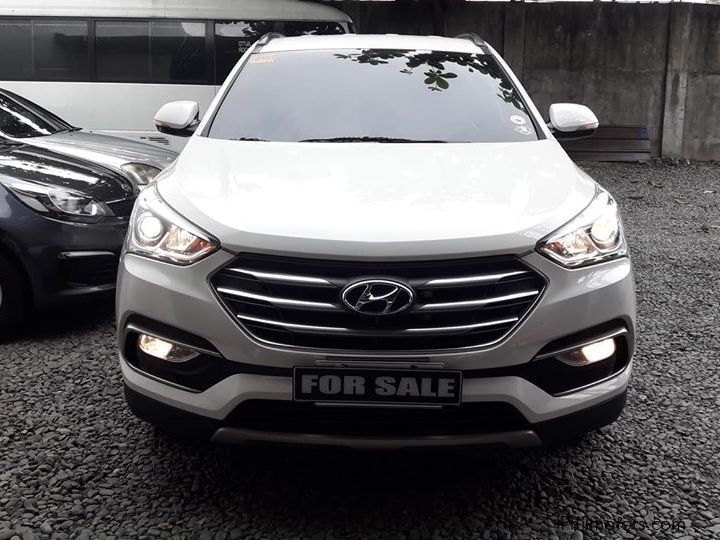 Hyundai Santa Fe in Philippines