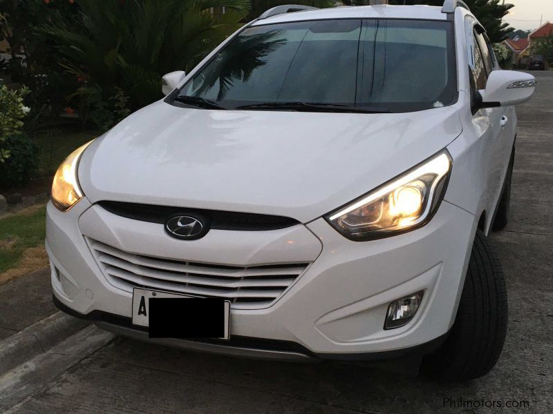 Hyundai Tucson GL CRDI 2.0 AT 4WD in Philippines