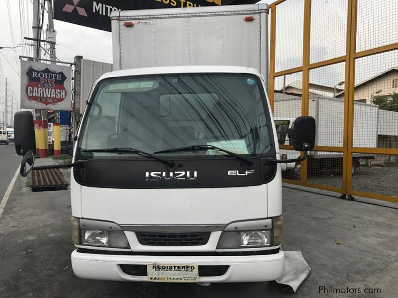 Isuzu 14ft NKR ALuminum Van in Philippines