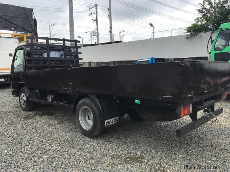 Isuzu 14ft NPR Dropside in Philippines