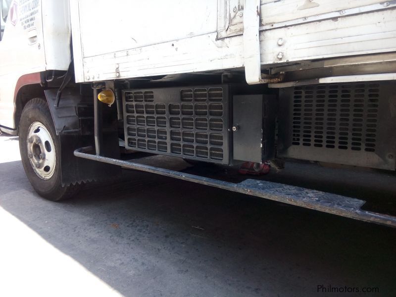 Isuzu Elf Freezer Van in Philippines