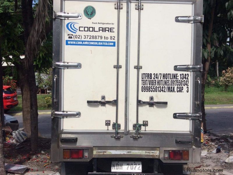 Isuzu NKR Reefer in Philippines