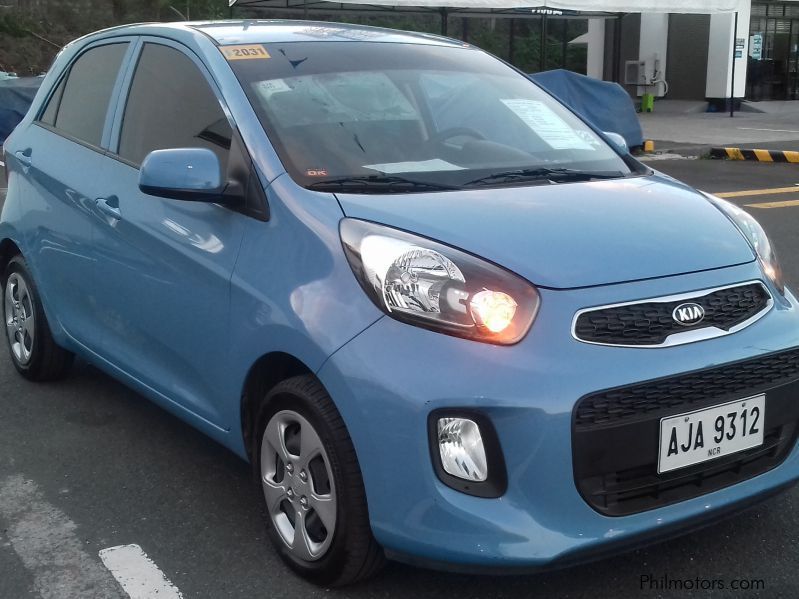 Kia Picanto сиреневая