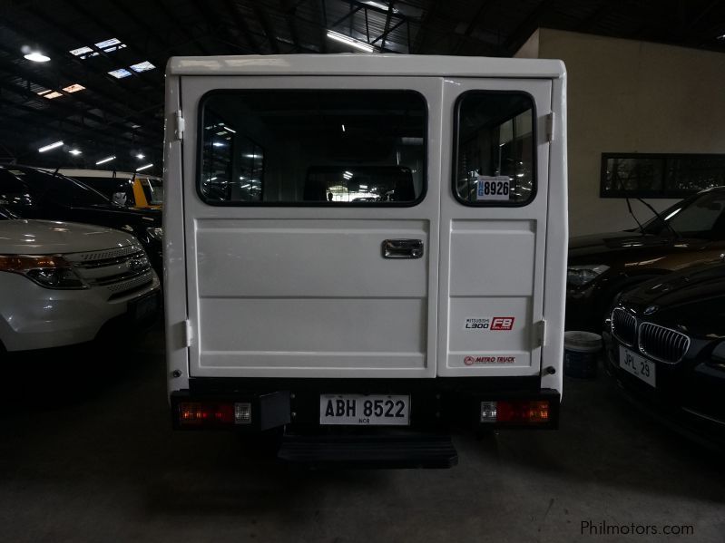 Mitsubishi L300 FB in Philippines