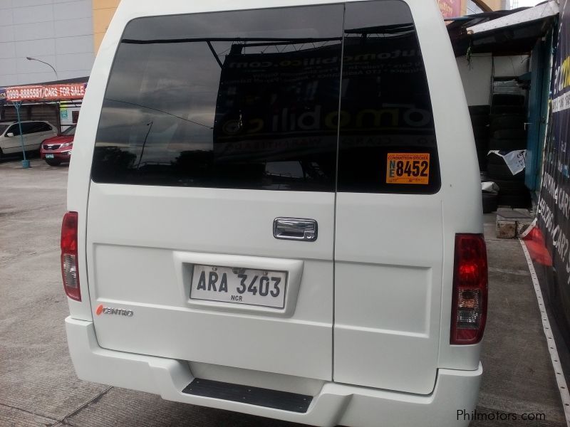 Mitsubishi L300 Van in Philippines