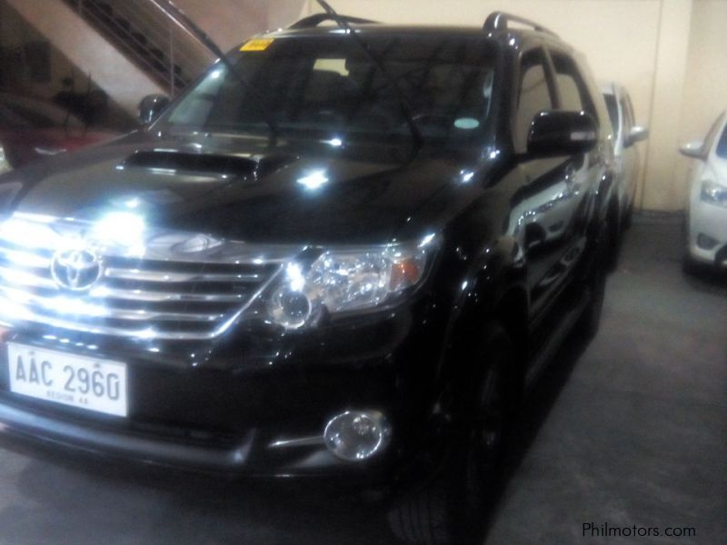 Toyota Fortuner 2.5 V  in Philippines