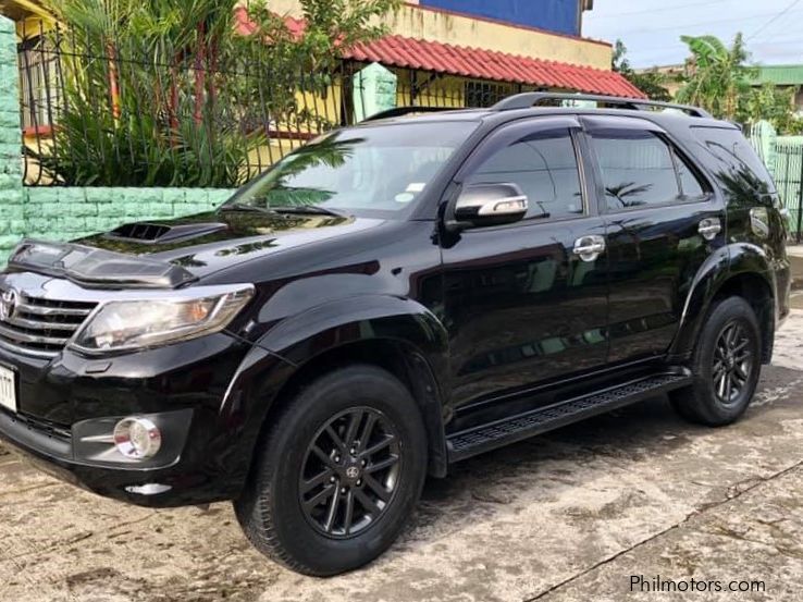 Toyota Fortuner V Automatic Lucena City in Philippines